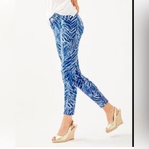 Lilly Pulitzer South Ocean Skinny Crop NWT